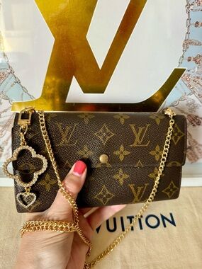 Louis Vuitton Vintage Monogram Sarah Long Wallet on Chain